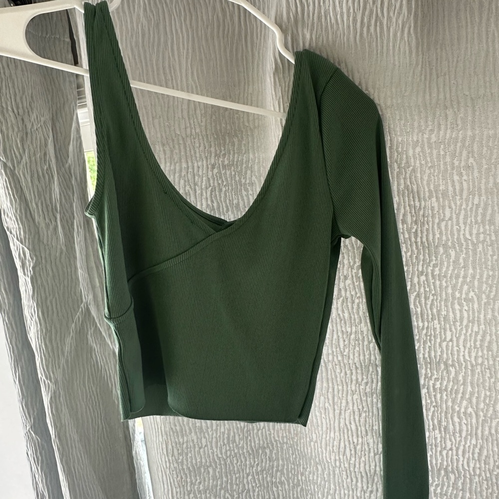 Crop Top Green Top short and long sleeve